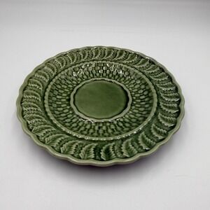 Vtg Bordallo Pinheiro Basketweave Green Embossed Ceramic Plate Scalloped Edge